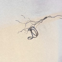 BOUCLE N.1 inoxydable - plusieurs façons de la porter