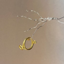 BOUCLE N.1 - plusieurs façons de la porter